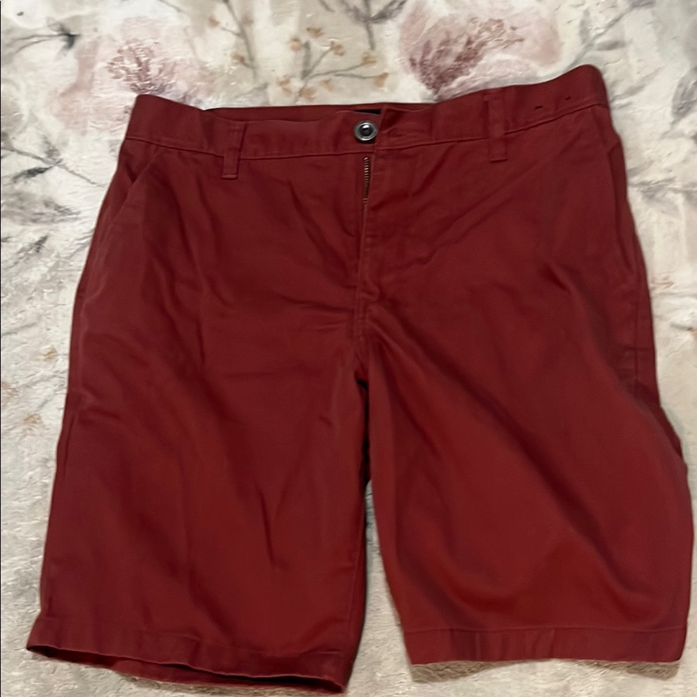 RVCA  The Week-End Chino  Red Shorts